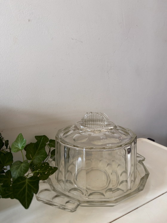 Art Deco Glass Cheese Dome – Crockery (photo 2 of 7)