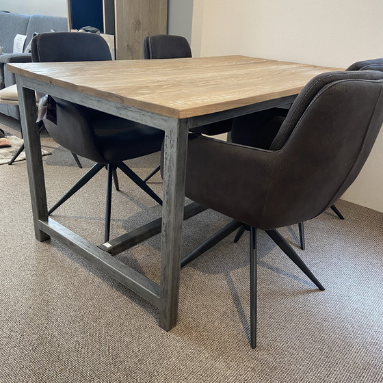 Image 1 of Venice teak table