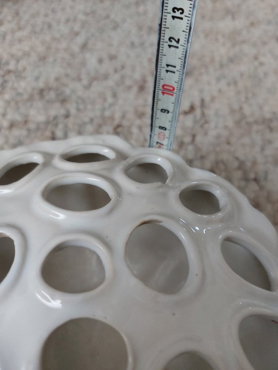 Image 1 of vaso di tulipani in terracotta d'epoca