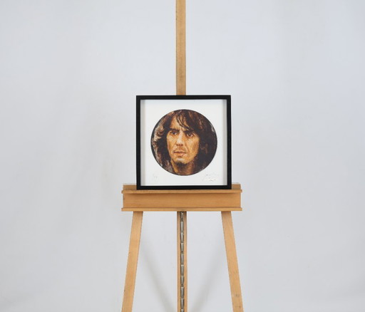 Oliver Jordan (1958) - Portrait of George Harrison - 2005 - Oil on an LP - 43 x 43 cm