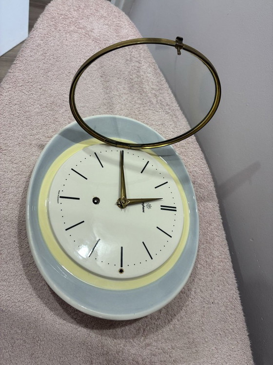 Orologio da parete in ceramica Junghans, Germania anni '50, Vetro, Blu, Mid Century Modern (foto 5 di 6)