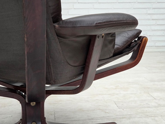 Anni '70, sedia norvegese di Sigurd Ressel, modello "Falcon". – Poltrone, Legno (photo 9 of 19)