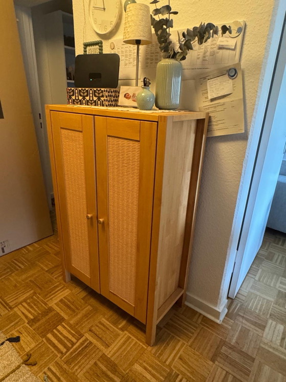 Hülsta Now 3 Kommode; Massivholz Erle mit Rattan – Kommoden, Wood, Other (photo 2 of 5)