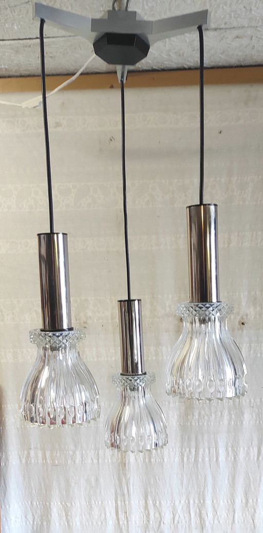 Three-light cascading pendant light in chromed metal and crystal - mid-20th century