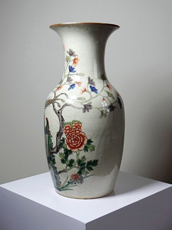 Image 1 of Large Chinese stoneware vase with crackled "Chenghua" glaze, apocryphal, early 20th century