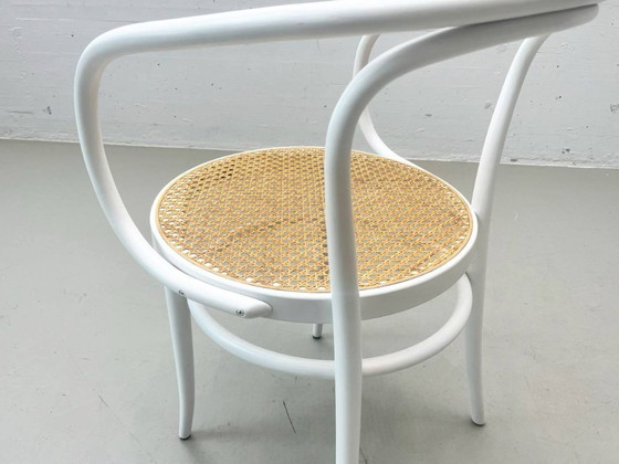 Image 1 of Set of 4 bentwood chairs 209 by Thonet from 2020