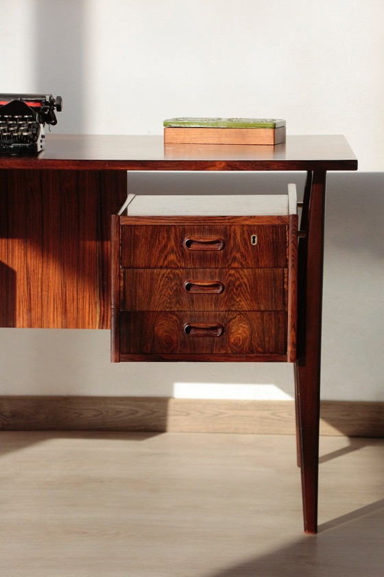 Image 1 of Escritorio Gunner Nielsen de palisandro para Tibergaard (1960)