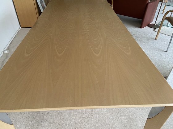 Image 1 of Leolux Eettafel Lichteiken Met Bijzondere Pootinzet