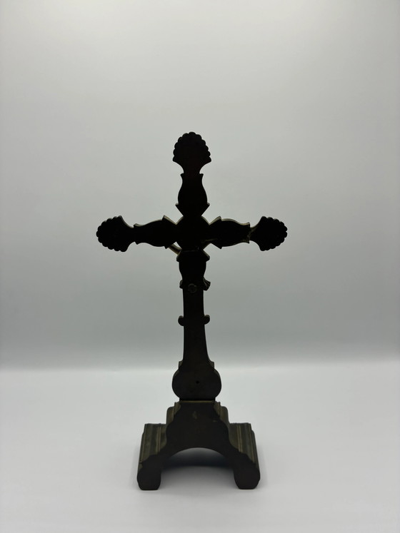 Crocifisso d'altare in bronzo - Cristo dorato - XIX secolo - Stile neogotico – Sculture, Bronze (photo 3 of 6)
