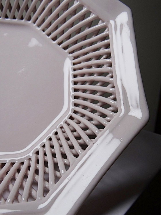 Image 1 of Octagonal bowl in pale pink braided porcelain, circa 1950