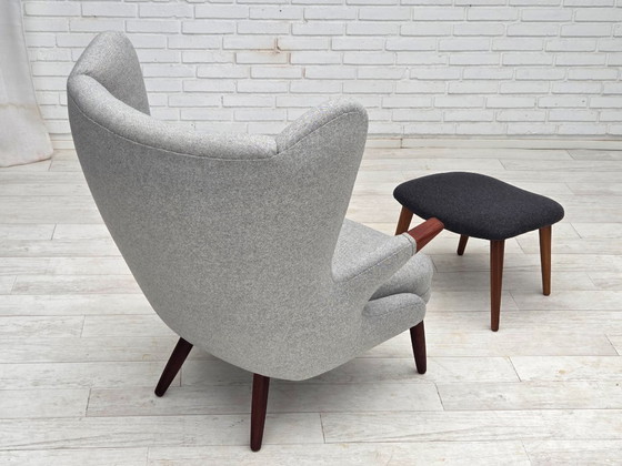 Image 1 of 1960er Jahre, dänischer „Teddy-Stuhl“ mit Hocker, neu gepolstert, Wolle, Teakholz.