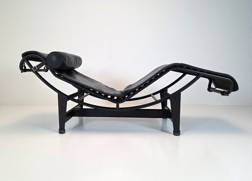 Chaise Longue Cassina LC4 – Le Corbusier, Charlotte Perriand e Pierre Jeanneret