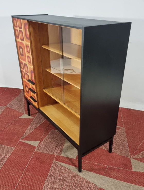 Image 1 of Vintage vitrinekast jaren 70