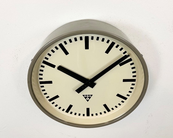 Image 1 of Grey Industrial Factory Wall Clock from Pragotron, 1960s