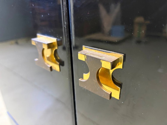 Armario de estilo Maison Jansen francés, década de 1970. – Wood, Brass (photo 6 of 11)
