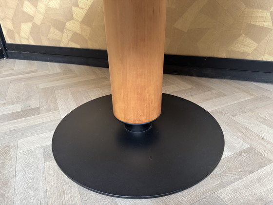 Image 1 of Leolux CALBUCO design table