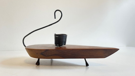 Image 1 of Brutalistische olijfhouten kaarsenhouder vintage