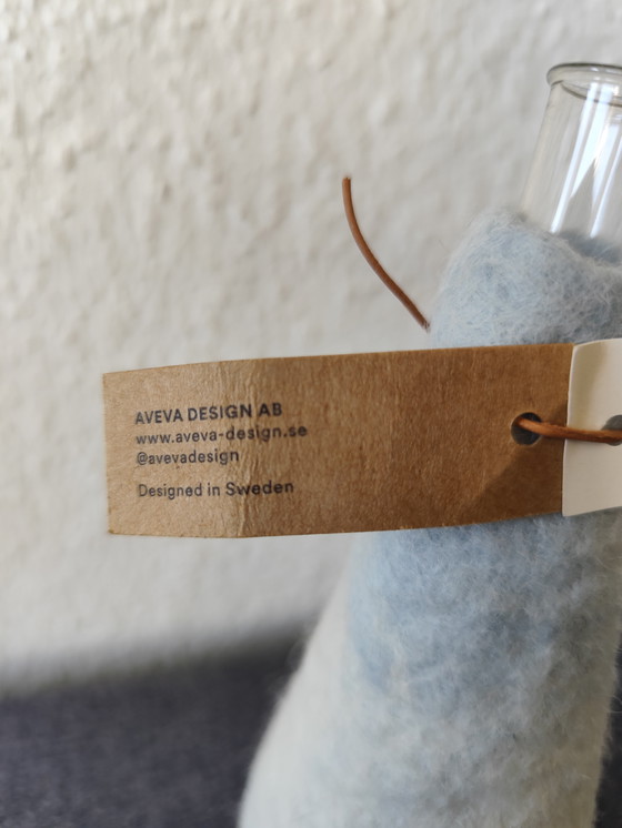 Image 1 of Aveva Cutting Vase Skandi Deko – Glass, Wool & Sand, Light Blue/White, Hygge