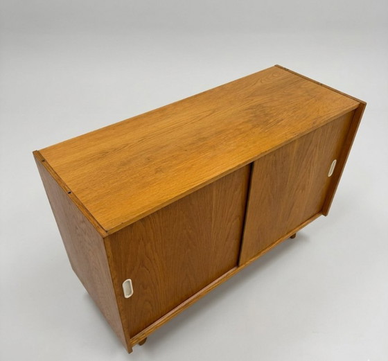 Image 1 of Commode vintage en placage Jiří Jiroutek U-452 1960 Tchécoslovaquie