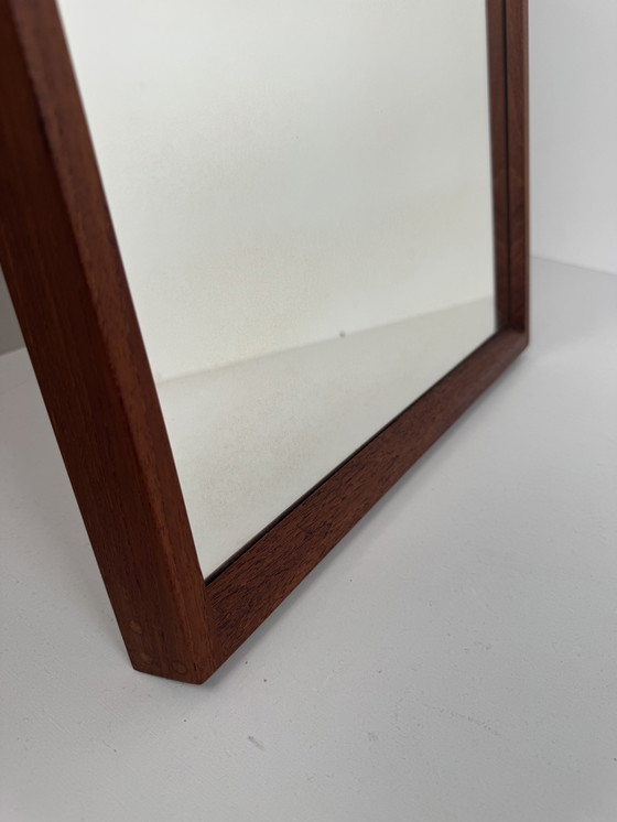 Image 1 of Aksel Kjersgaard Model 145 Teak spiegel – Deens vakmanschap uit het midden van de eeuw