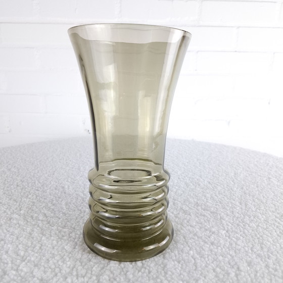 Image 1 of Vintage Copier Art deco vaas jaren 30 rookglas ribbelvaas