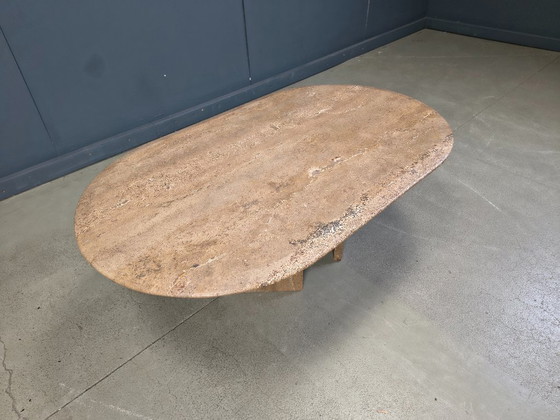 Image 1 of Table basse ovale vintage en travertin, années 1970