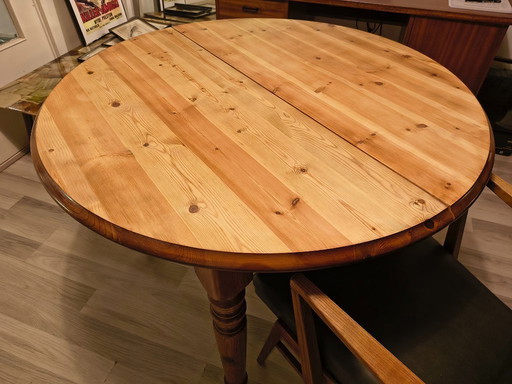 Extendable dining table round & oval