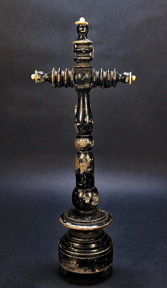Antico Crocifisso Patinato in Legno Ebanizzato – XIX Secolo – Oggetti decorativi, Metal, Wood (photo 3 of 7)