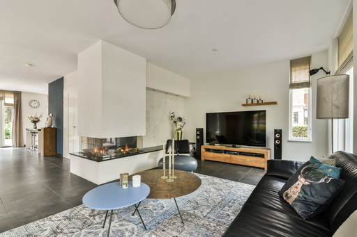 Ethnicraft laag dressoir