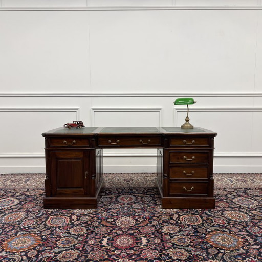 Klassischer englischer Schreibtisch grünes Leder – bureau, Leather, Wood (photo 2 of 21)