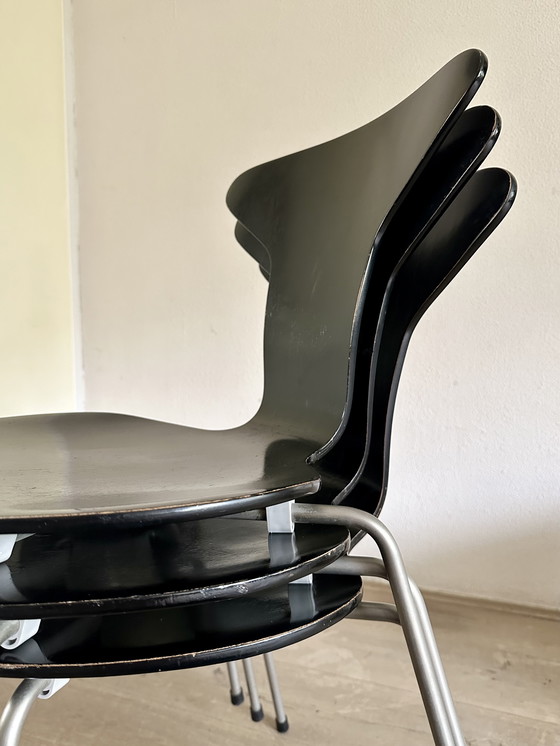 Image 1 of 3x Arne Jacobsen Mosquito Chair 3105