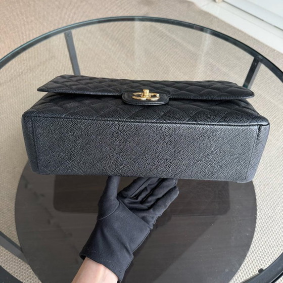 Image 1 of Chanel Classic Flap Maxi - Caviar Double Flap 33CM Gesteppt Schwarz Goldbeschläge