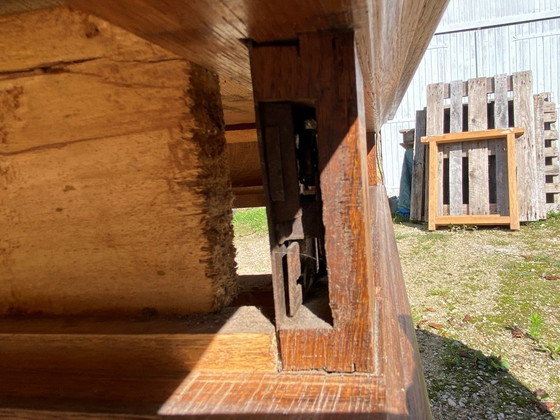 Image 1 of Schreibtisch mit 2 Schubladen im Stil Louis XIII aus Eiche mit gedrehten Beinen 130x65cm