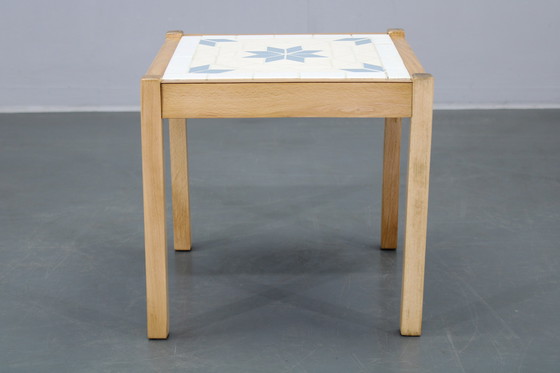 Image 1 of Mesa pequeña de haya con azulejos, década de 1970, Dinamarca