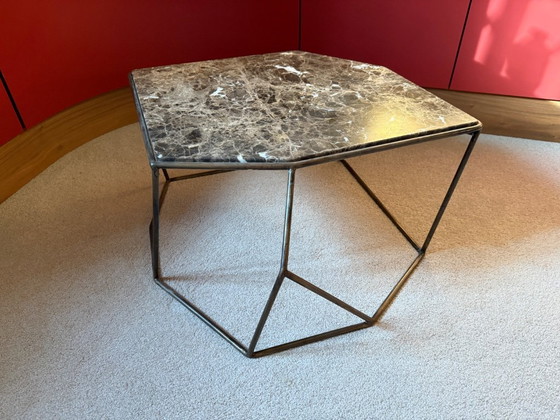 Image 1 of Henge W-Table side table by Massimo Castagna – S. Laurent marble, burnished brass, original invoice 2012