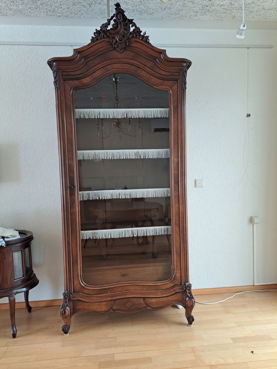 Image 1 of Display case (Louis XV style)