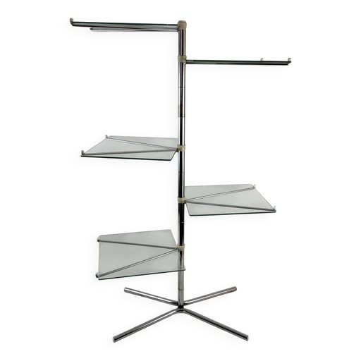 Store display shelf