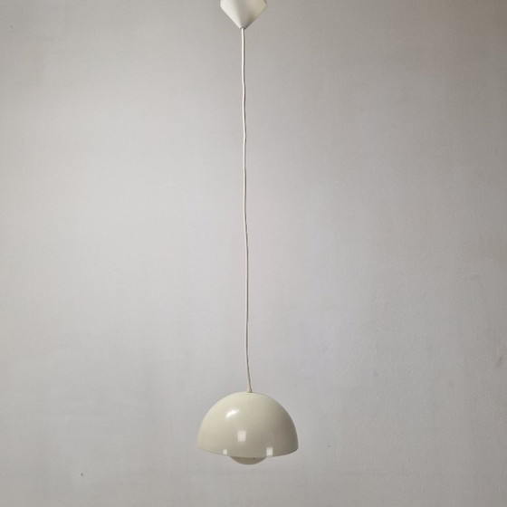 Image 1 of Ensemble de 2 lampes de plafond Verner Panton Flowerpot – design vintage