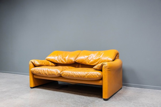 Image 1 of Maralunga 2 posti