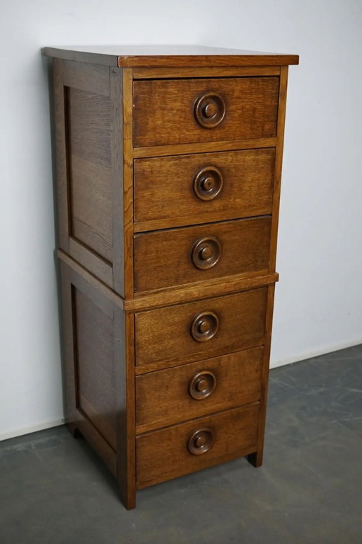 Botiquín de roble inglés, década de 1930