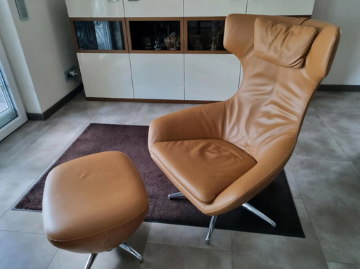 Leolux Caruzzo fauteuil met Poef