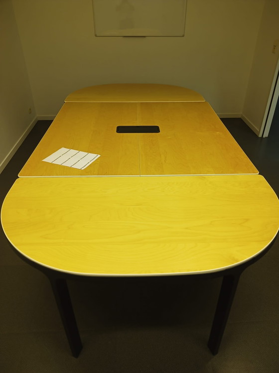 Image 1 of Grote modulaire IKEA BEKANT vergadertafel - Eiken en zwart