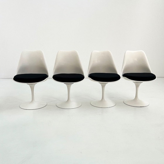 Image 1 of Set of 4 Swivel Tulip Dining Chairs by Eero Saarinen for Knoll, 1970s