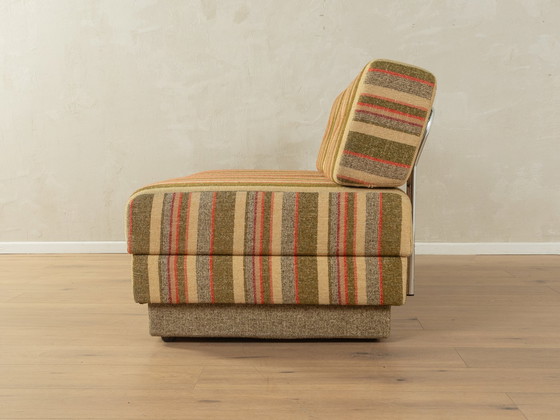 Image 1 of Divano modulare anni &#39;70 con tavolo, divano letto