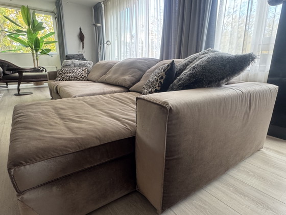 Design lounge sofa by Eric Kuster – 3-5 seaters, Textile, Velvet (photo 6 of 15)