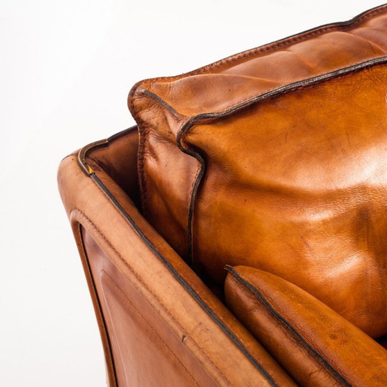 Fauteuil club vintage Roche Bobois. Cuir de buffle camel. France, années 1980 – Leather (photo 12 of 18)