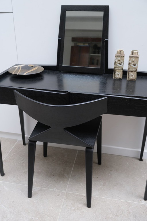 Dressing Table and Chairs in Blackened Wood – kaptafels