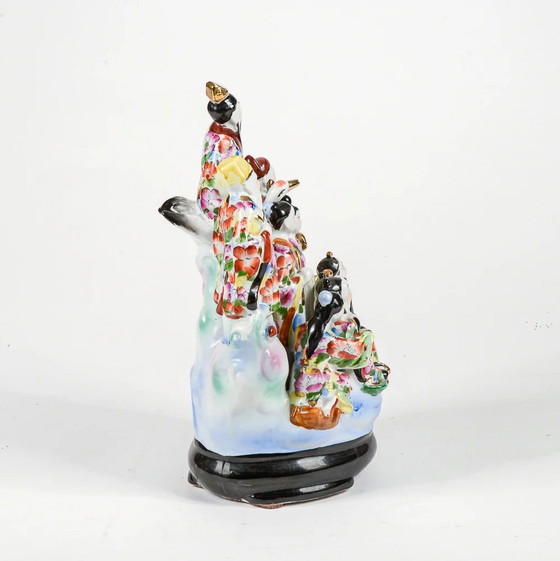 Mid-20th Century Oriental Chinese Porcelain Ceramic Figurine Sculpture (photo 5 of 8)
