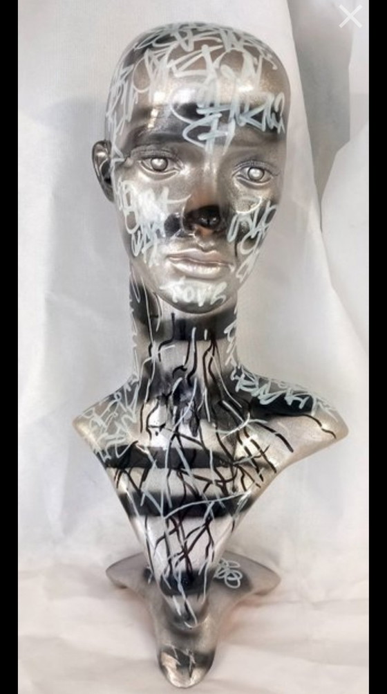 Image 1 of Stoz 1998 future woman 6 Blade runner 1 and 2 with certificate 2026