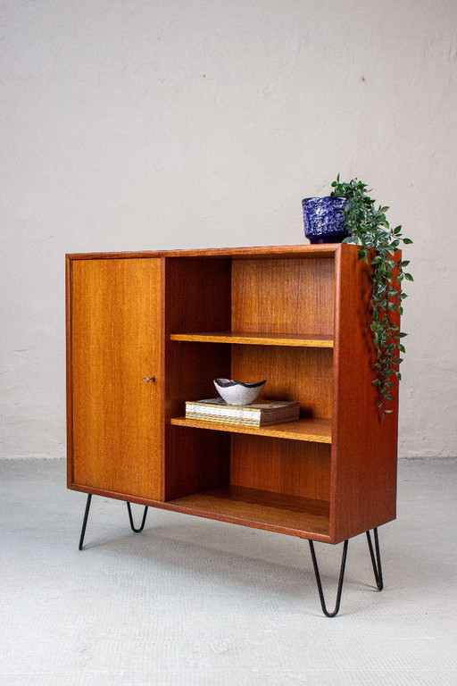Vintage teakhouten ladekast/dressoir uit de jaren 60, midden van de vorige eeuw. – WK Möbel, ladekasten, Wood
